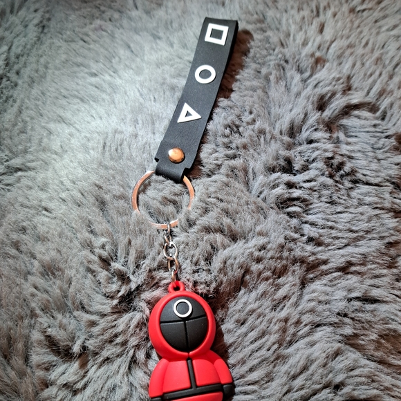 Squid Game Keychain. - Picture 4 of 5